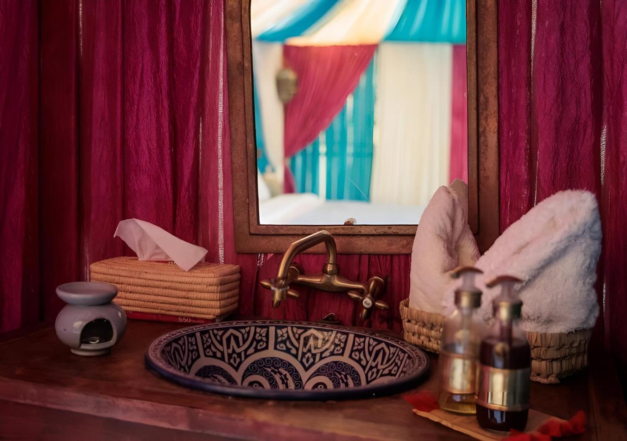 Merzouga Sahara Nights Camp & Desert Activities エクステリア 写真